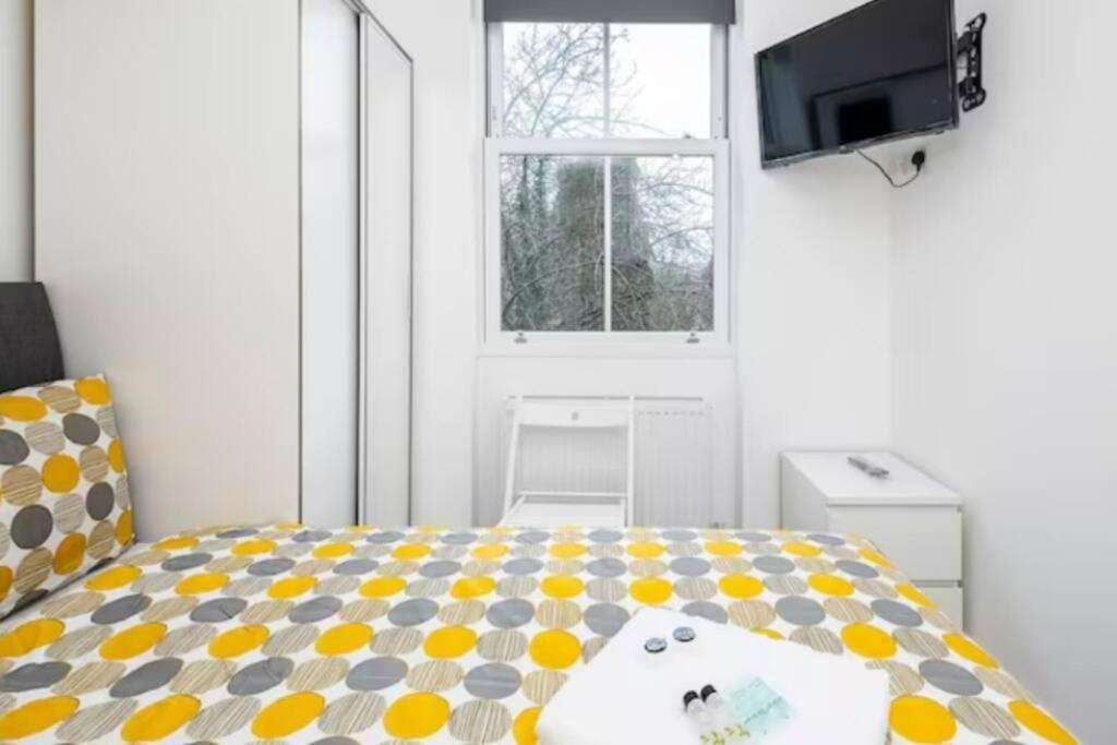 Great Location Service And Stay Double Ensuite Room With Shared Kitchen- 5Mins Walk From Tufnell Park London Exterior foto
